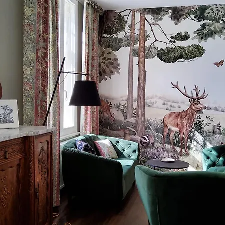 & Cafe Kleinergruenauer