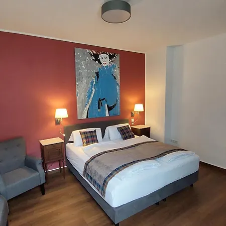 Szálloda & Cafe Kleinergruenauer 3*