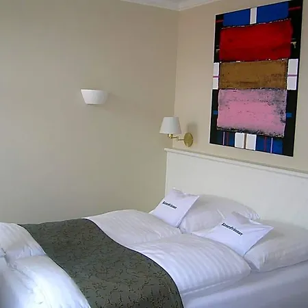 Hotel&café Kleinergrünauer 3*