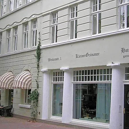Hotel Hotel&café Kleinergrünauer 3*