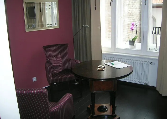 & Cafe Kleinergruenauer 3*